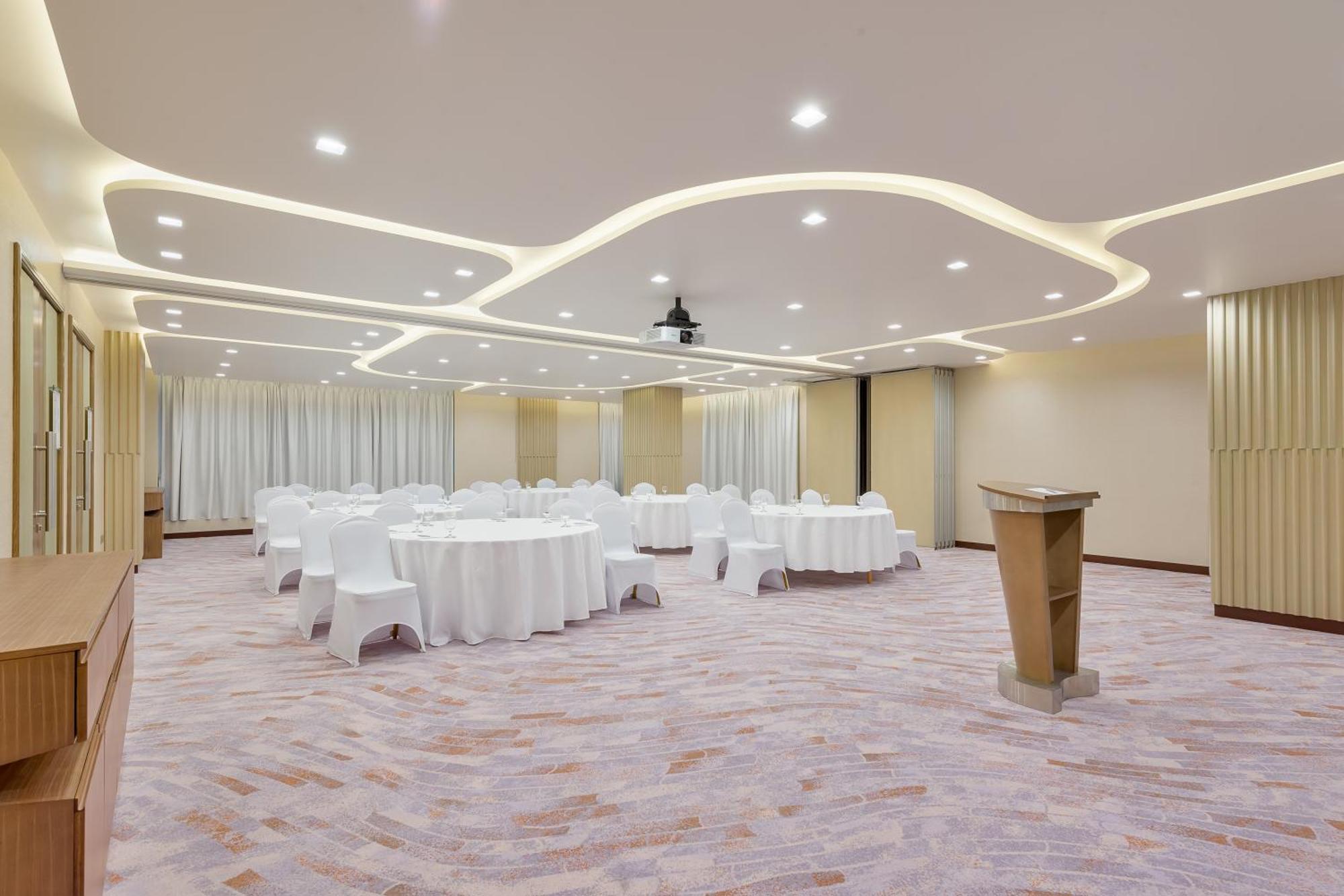 Intercityhotel Bawshar Маскат Екстер'єр фото